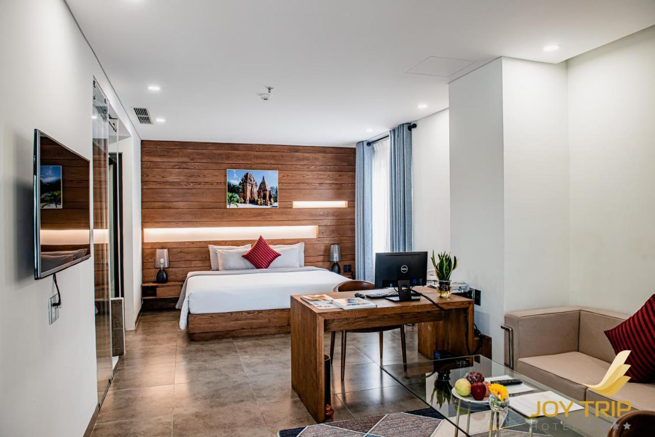 Joy Trip Hotel & Spa Нячанг Экстерьер фото