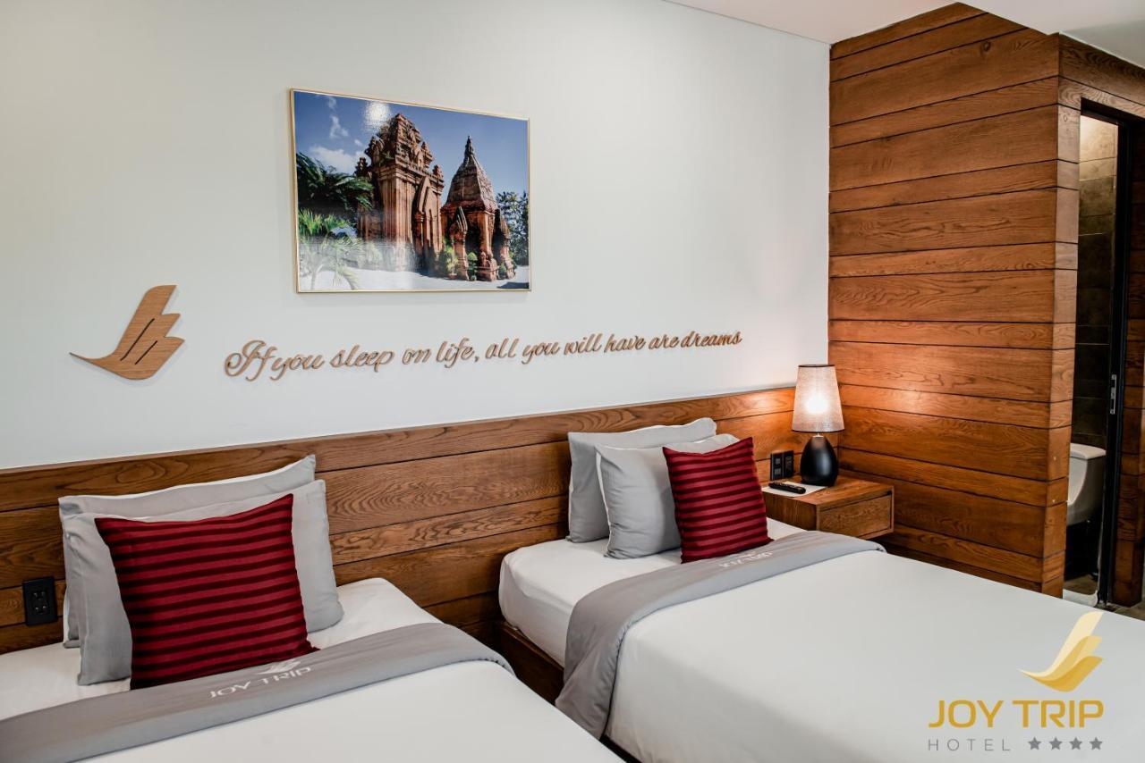 Joy Trip Hotel & Spa Нячанг Экстерьер фото