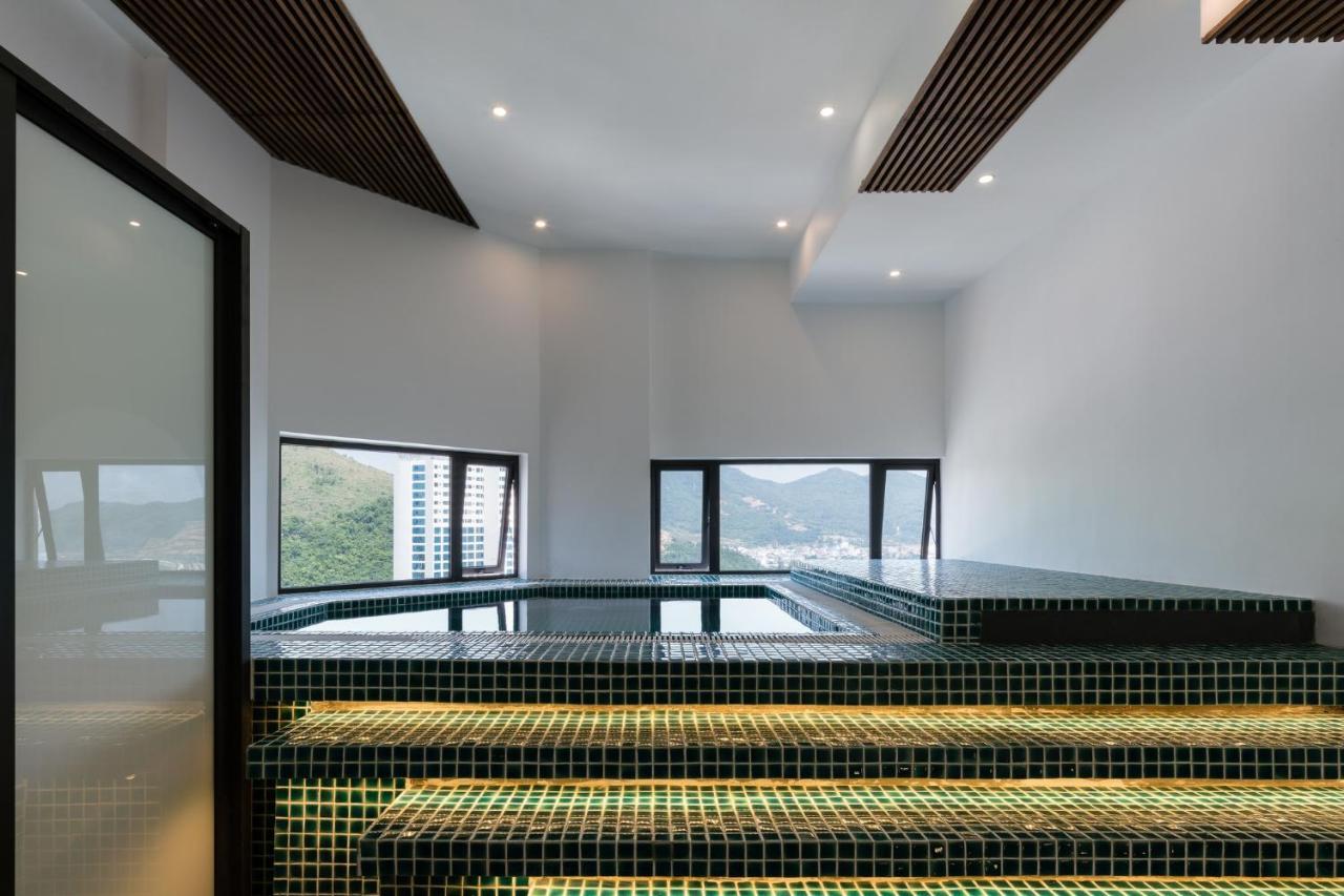 Joy Trip Hotel & Spa Нячанг Экстерьер фото