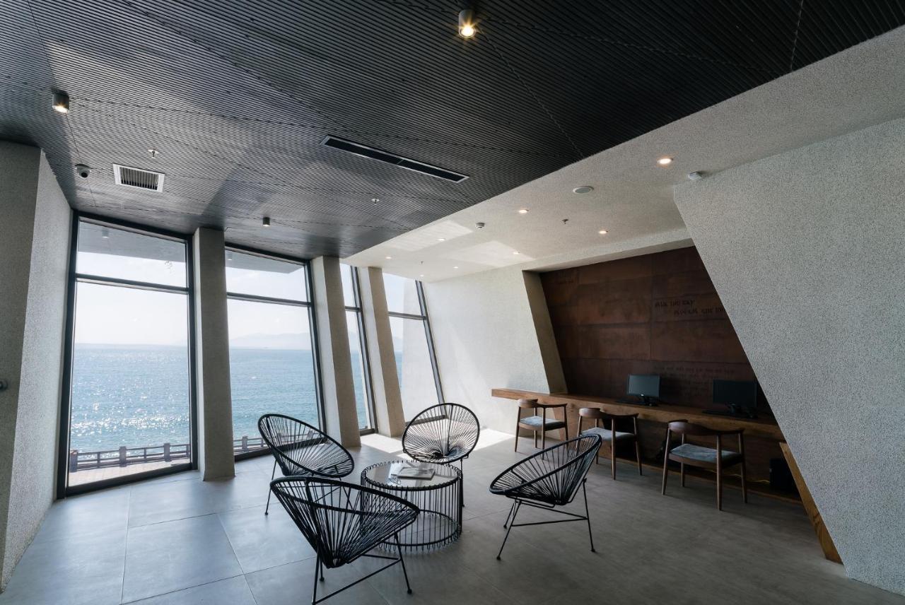 Joy Trip Hotel & Spa Нячанг Экстерьер фото
